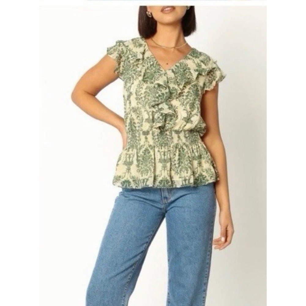 SKIES ARE BLUE Chiffon Peplum Blouse Floral Ruffle Women XS Smocked Waist Cream